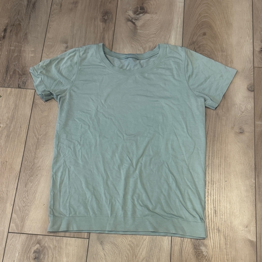 Lululemon swiftly tech relaxed 8